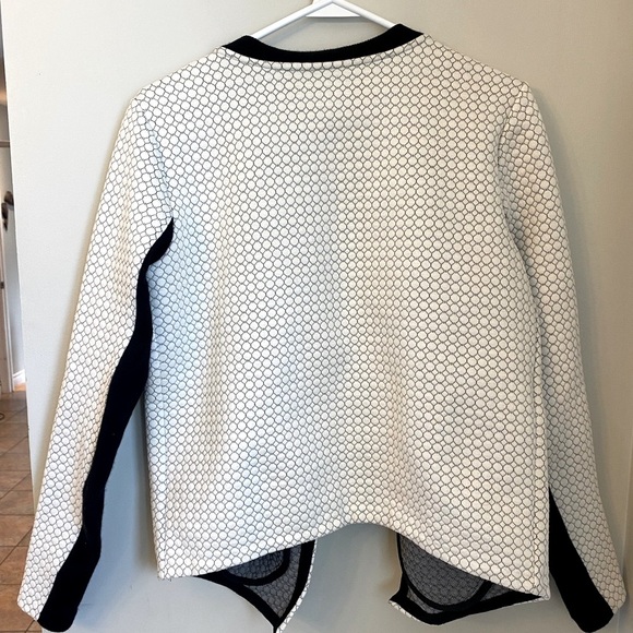 CLUB MONACO Quilted Open Front Blazer with Merino Wool Trim Ladies Size M - Picture 4 of 12